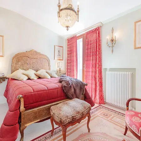 Stylish Retreat Near Historic Center Apartment Lucca