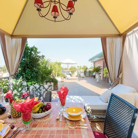 Stylish Retreat Near Historic Center * Lucca